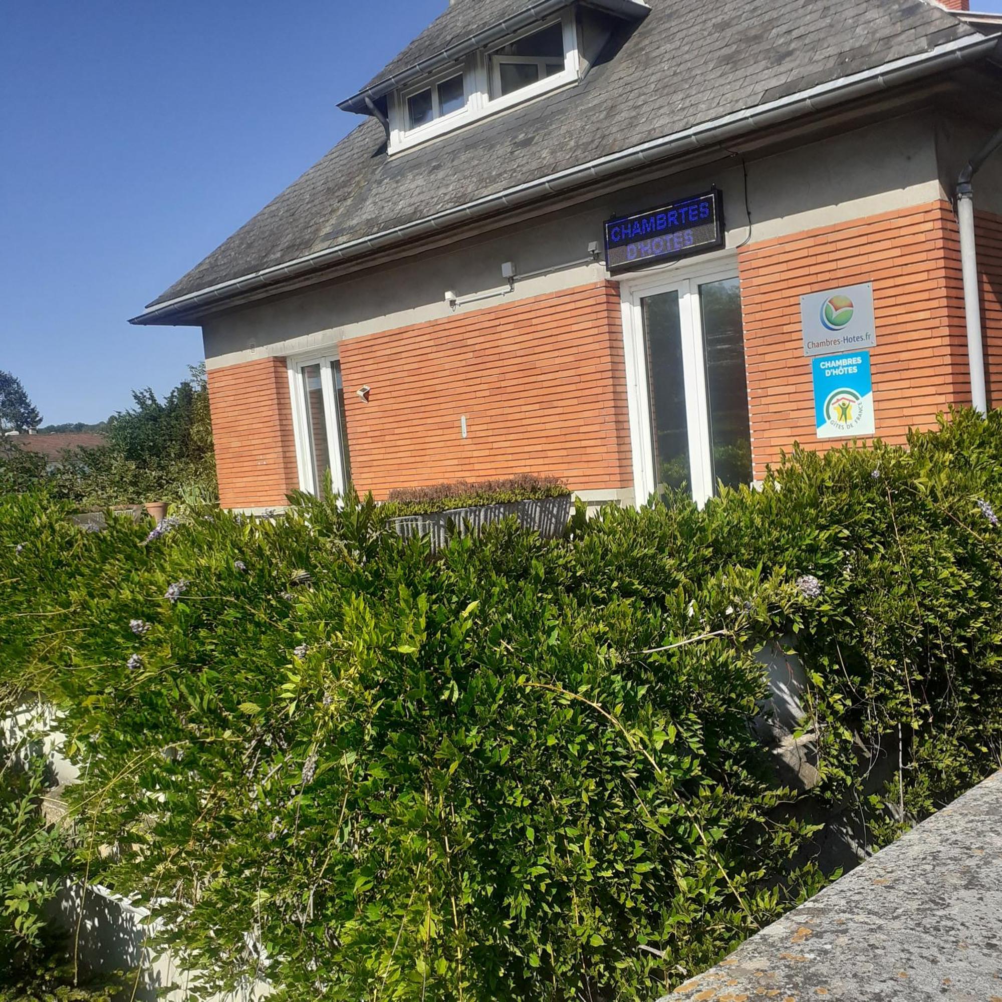 Chambres D'Hotes Gobillon Maintenon Dış mekan fotoğraf